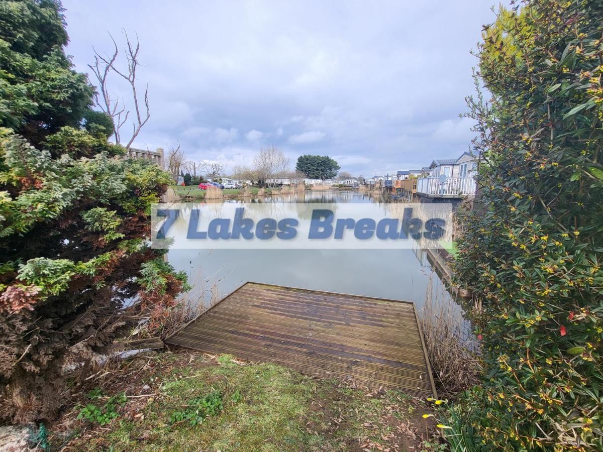 7 Lakes Breaks At 7 Lakes Country Park Crowle  Exterior foto